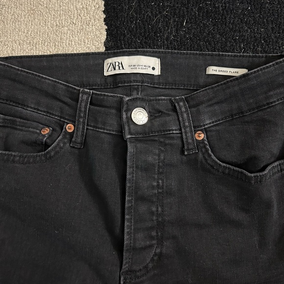 ZARA The Dreed Flare Black Jeans Slim Fit High Rise women’s - Picture 3 of 4